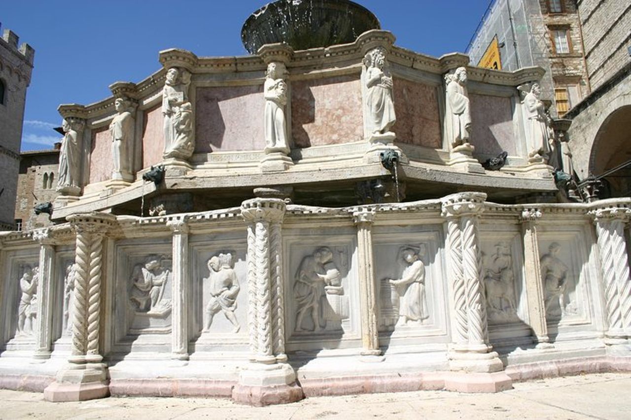 Tour privato a piedi di Perugia con Guida ufficiale — 4