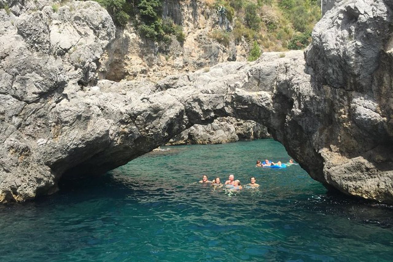 Visita le grotte marine della Costiera Amalfitana — 6