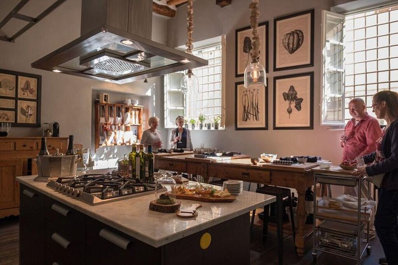 Lezioni di cucina extra vergine / Ubicazione del mulino in campagna — 9