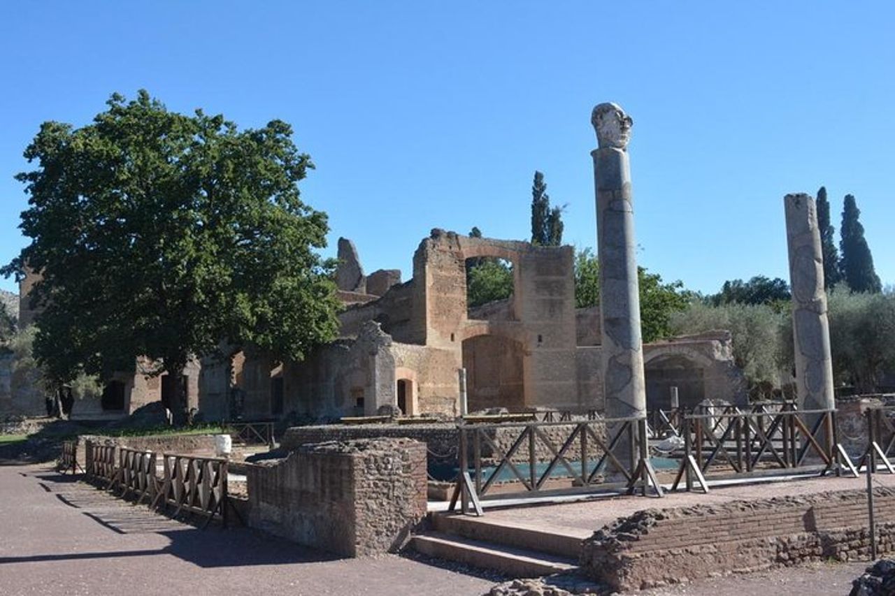 Tour per piccoli gruppi di Villa Adriana e Villa d'Este, partenza da Roma — 2
