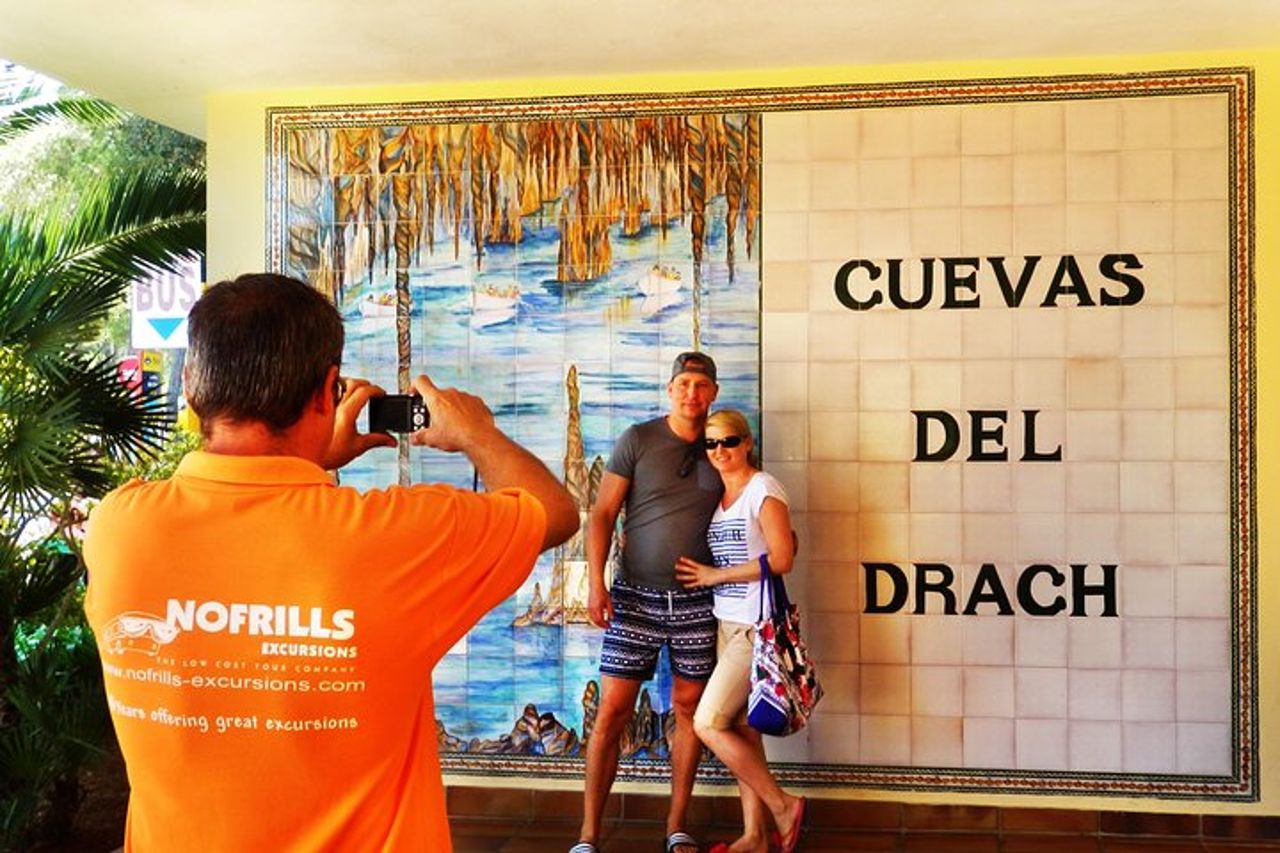 Grotte di Drach Tour di mezza giornata con giro in battello e concerto di musica — 8