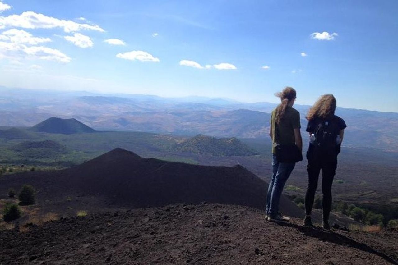 Tour privato dell'Etna e pranzo al pistacchio in una fattoria di pistacchi — 2