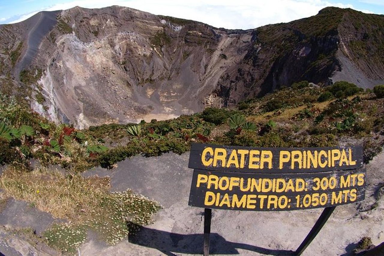 Tour privato del vulcano Irazu di mezza giornata — 2