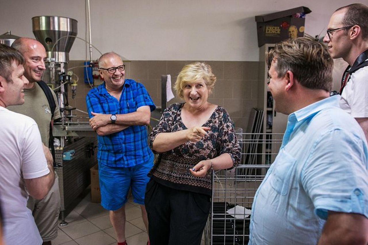 Tour ad Assisi con degustazione di aceto balsamico, olio d'oliva e cantina biologica — 3