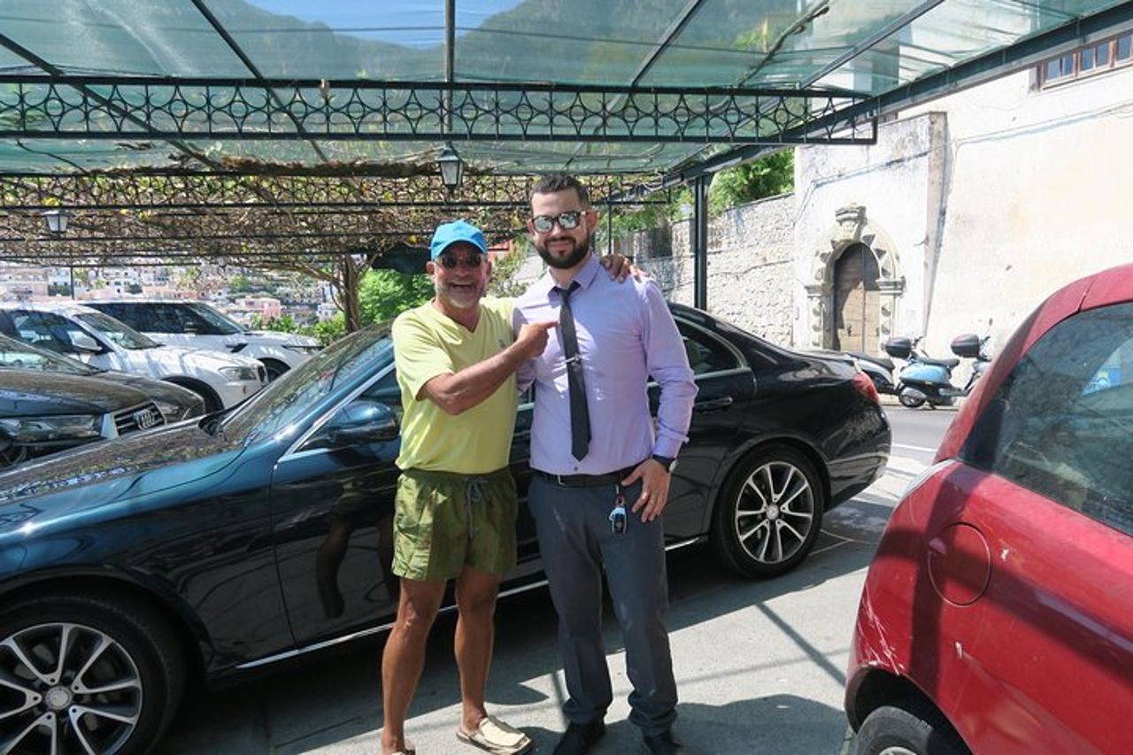 Tour privato in auto o Minivan della Costiera Amalfitana, giornata intera — 2