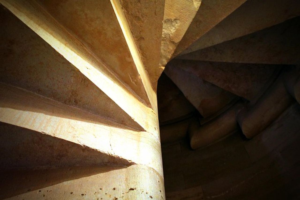 Trani – Castel del Monte: tour organizzato in 3 ore — 4