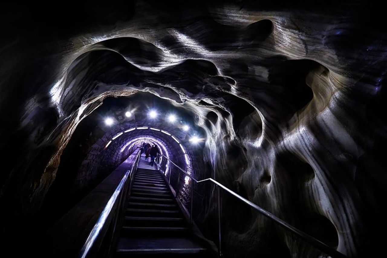 Gita di un giorno privato alla miniera di sale di Turda e alla fortezza di Alba Carolina — 7