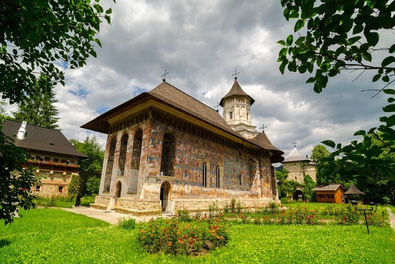 Tour di due giorni in Bucovina e monasteri dipinti dall'UNESCO — 4