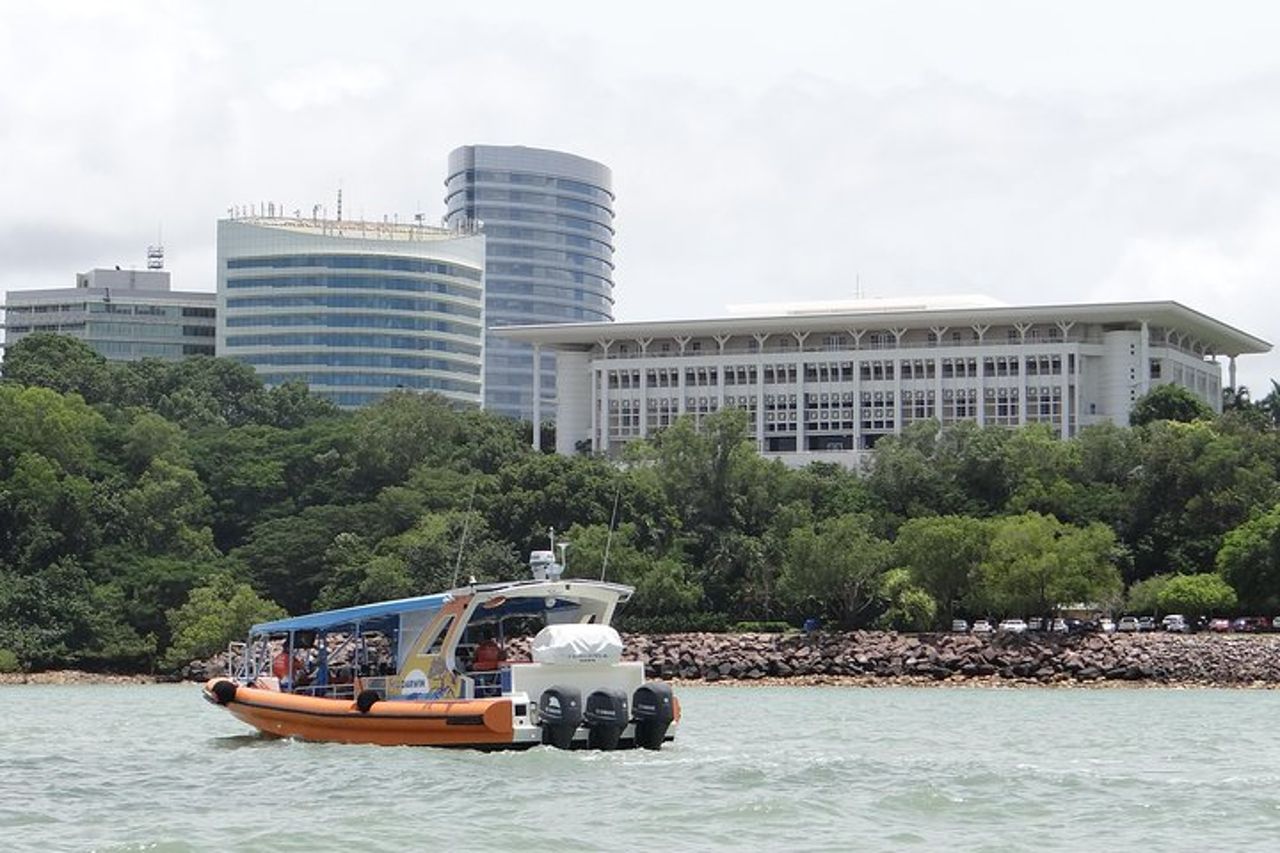 Scopri il porto di Darwin Crociera nel porto di Darwin di 1 ora — 4