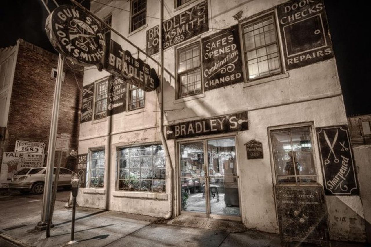 Tour dei fantasmi ambulanti della città più stregata di Savannah in America — 4