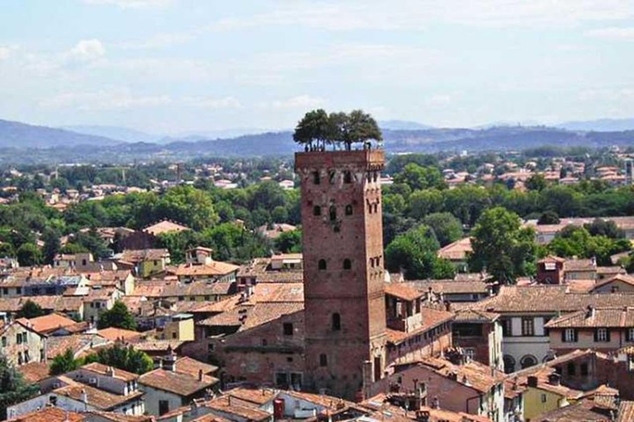 Pisa e Lucca dal Porto Crociere di La Spezia — 2