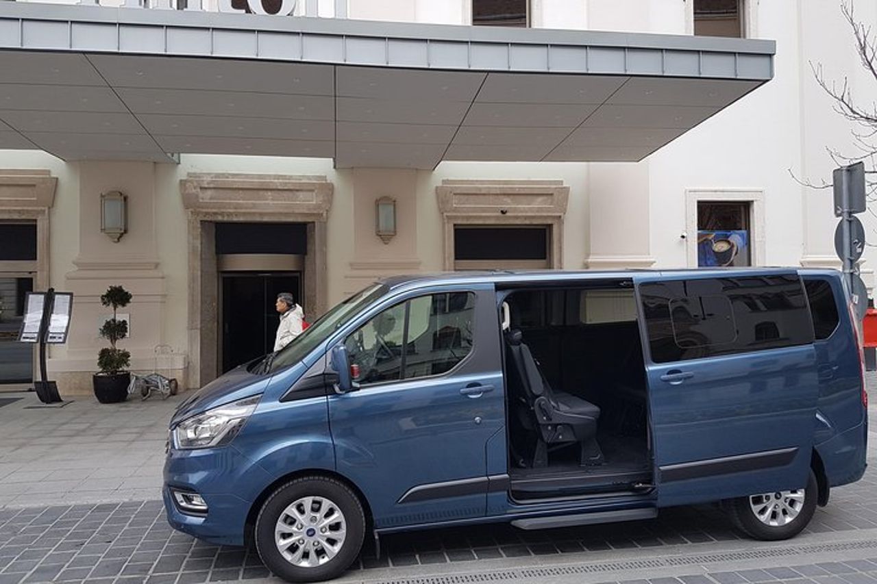 Trasferimento aeroportuale privato di Budapest — 2