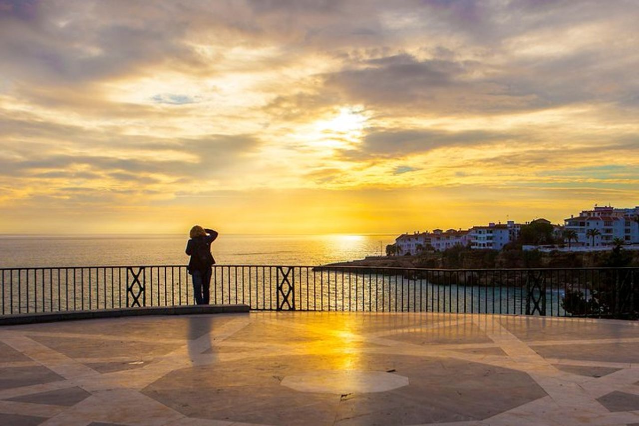 Gita di un giorno Nerja & Frigiliana con Skip-Line da Granada (Max. 8) — 5