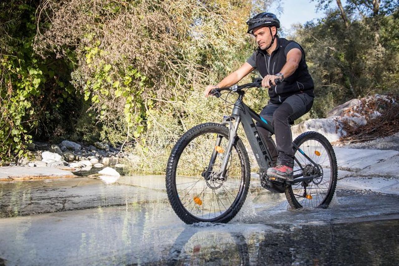 Noleggio e-bike MTB a Equi Terme — 9