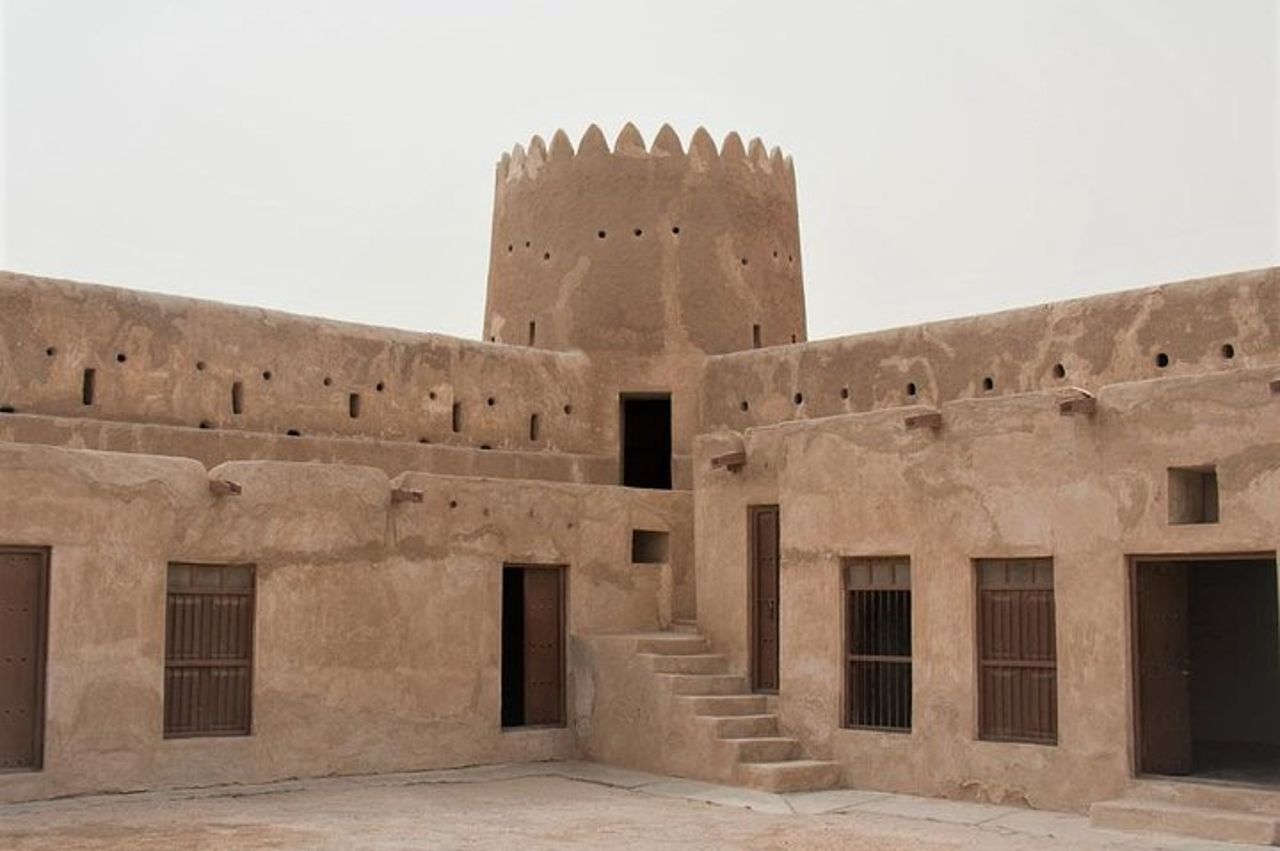 Tour di mezza giornata del Qatar del Nord:Al Zubarah, Isola Viola & Mangrovie — 6