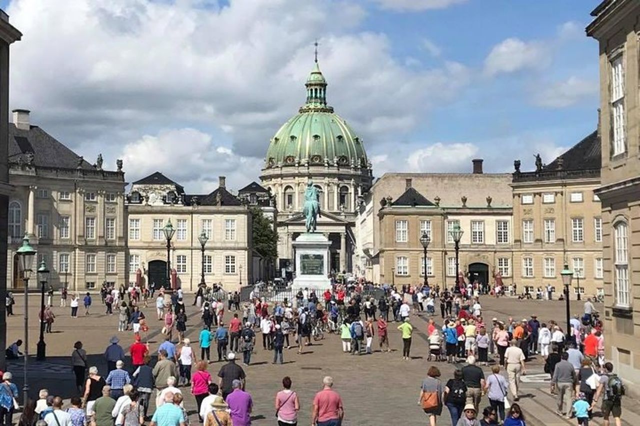 tour a piedi - Copenaghen e Christiansborg 3 ore — 5