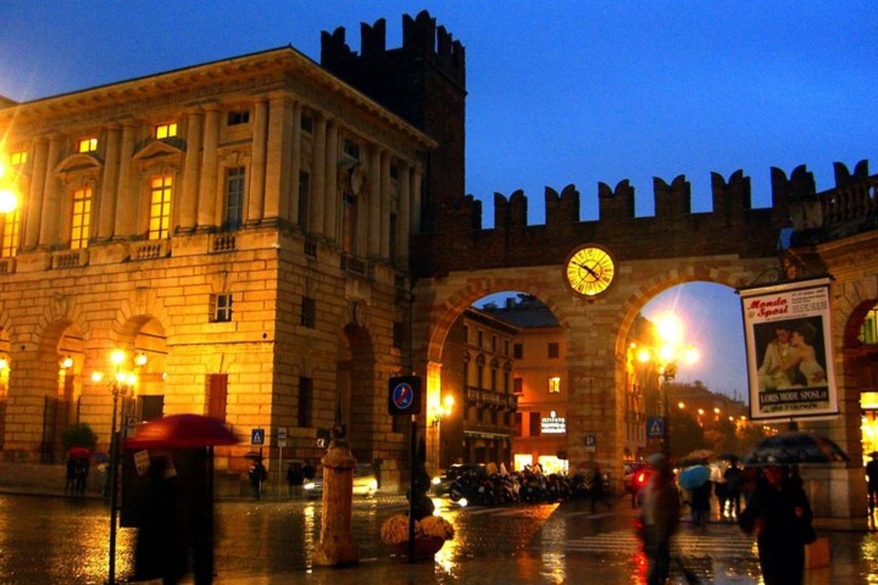 Tour di Verona a piedi al chiaro di luna — 3