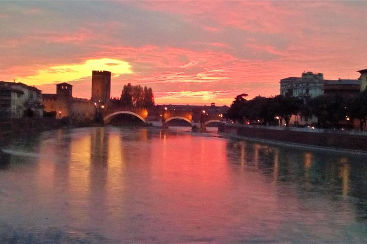Tour di Verona a piedi al chiaro di luna — 5