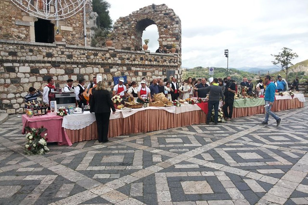 Tour di Taormina, Naxos, Isolabella, Castelmola, Madonna Rocca — 5