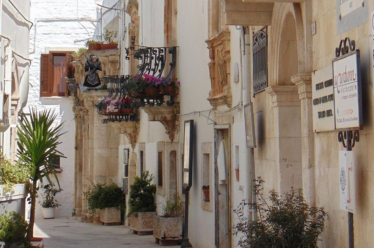 Visita guidata di Locorotondo: tra i borghi più belli d'Italia — 2