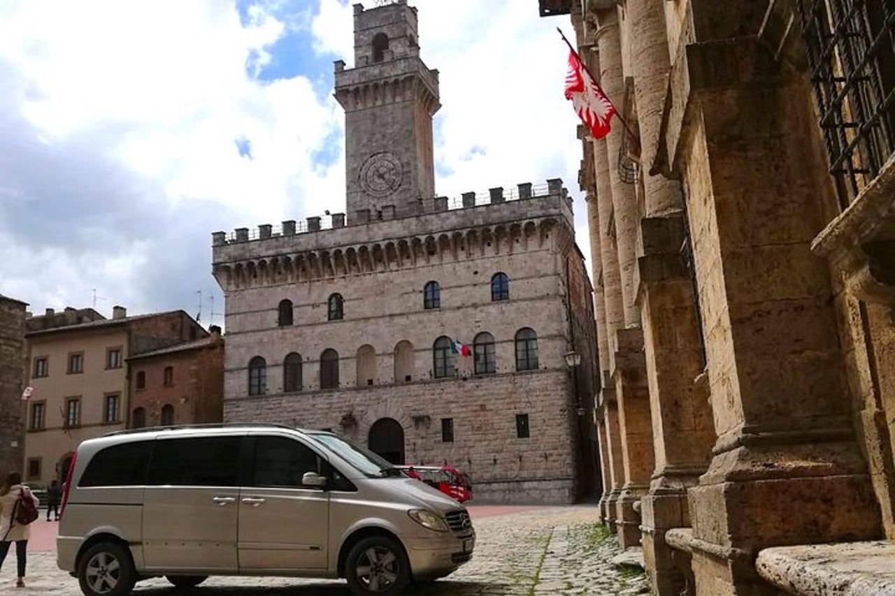 Tour del vino Brunello e Montepulciano da Cortona — 9