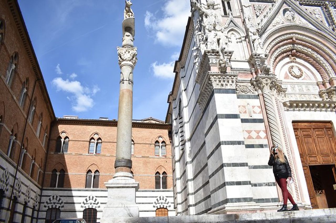 Siena Top 10 Pola Tour — 2