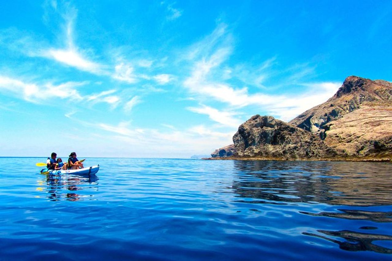 Cabo de Gata Attivo. Percorso guidato in kayak e snorkeling attraverso le calette del Parco Naturale — 3