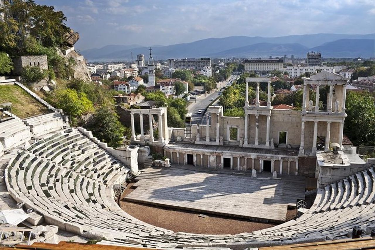 Tour per piccoli gruppi a Plovdiv, alla fortezza di Asen e al monastero di Bachkovo — 2
