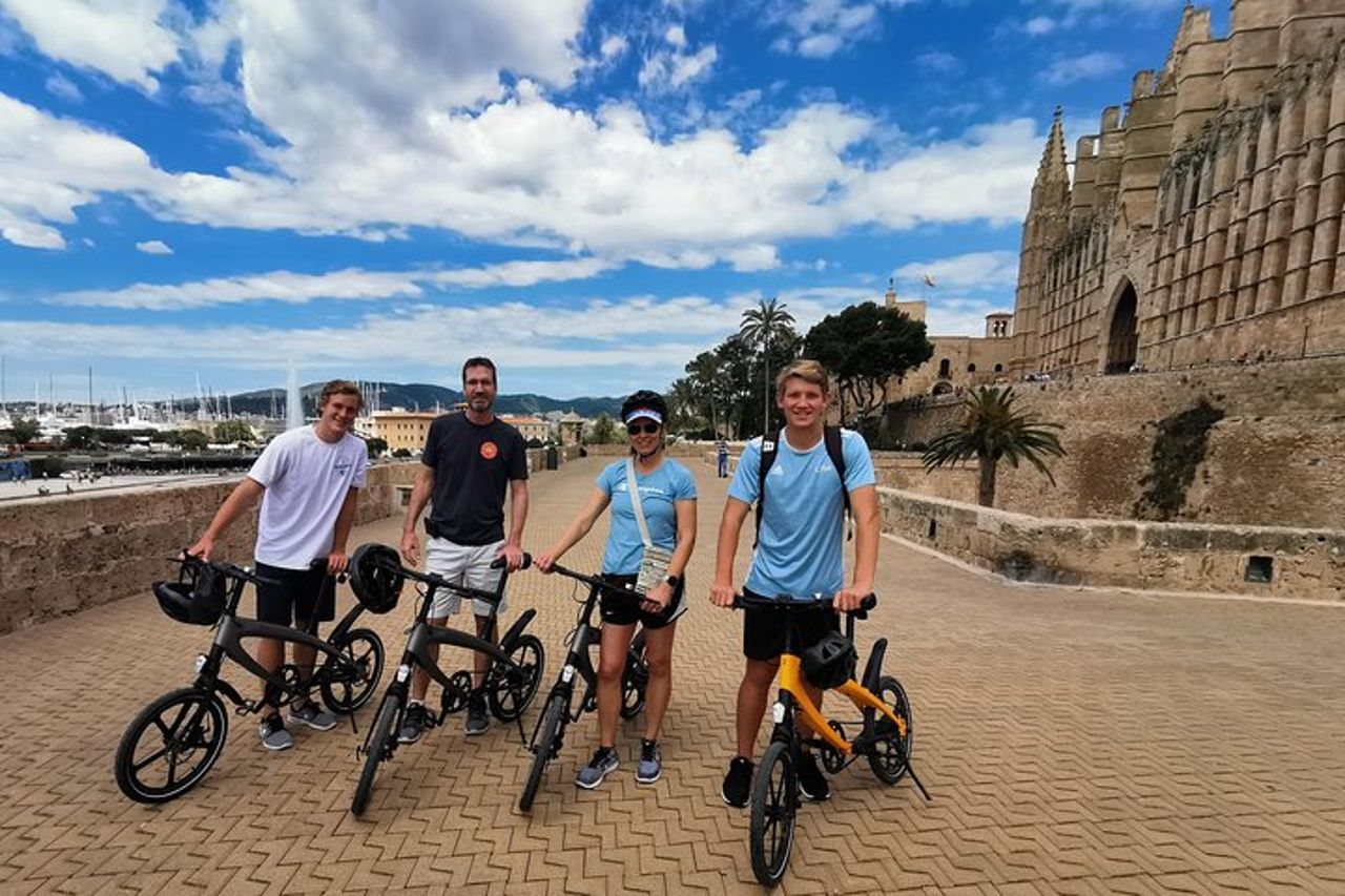 Tour in E-Bike di 3 ore a Palma — 2