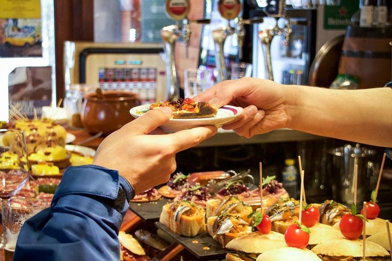 Tour di Pintxo e Tapas con Food Expert locale — 4