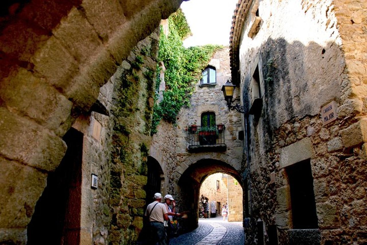 Costa Brava e borghi medievali Piccolo gruppo da Girona — 5