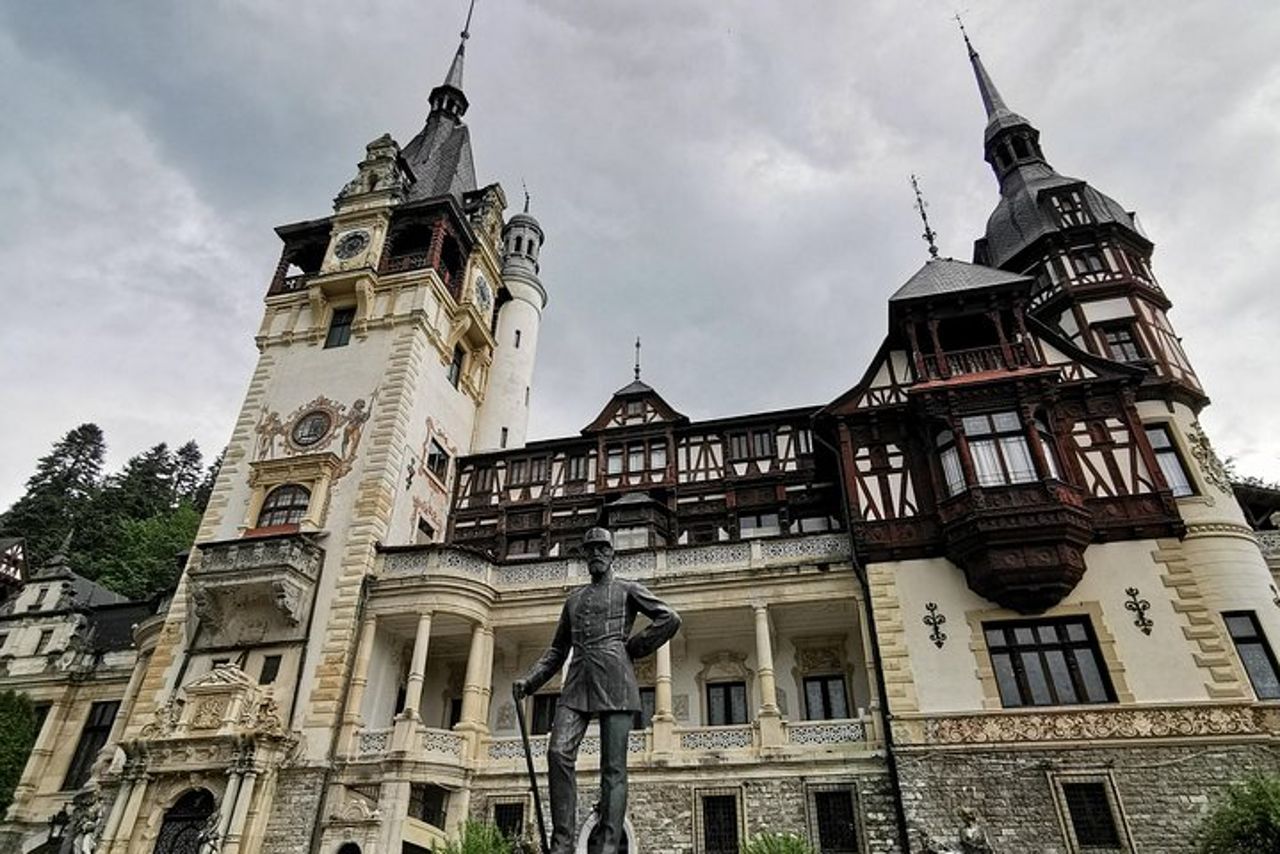 Tour in autobus di Bucarest: gita di un giorno in Transilvania e Castello di Dracula — 4