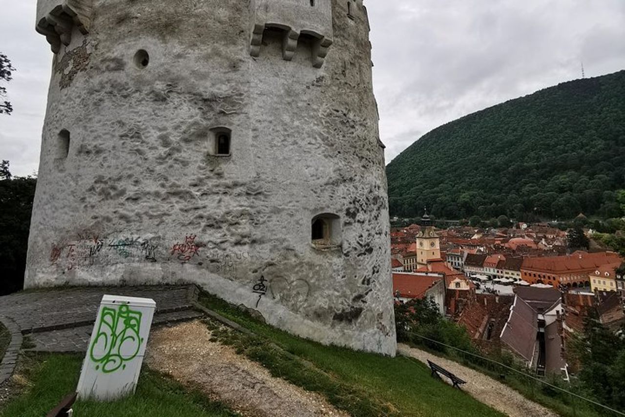 Tour in autobus di Bucarest: gita di un giorno in Transilvania e Castello di Dracula — 9