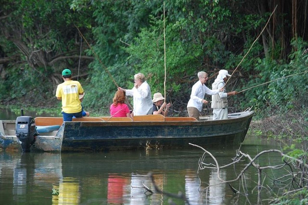 Avventura di 3 giorni nella giungla di Iquitos al Muyuna Lodge — 4