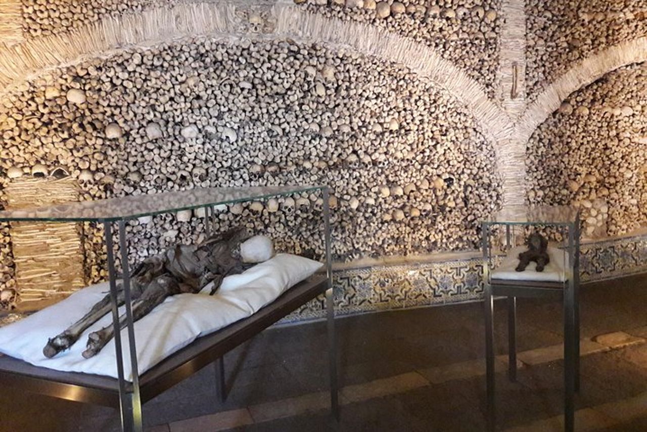 ÉVORA Almendres megalitico Cromlech — 7