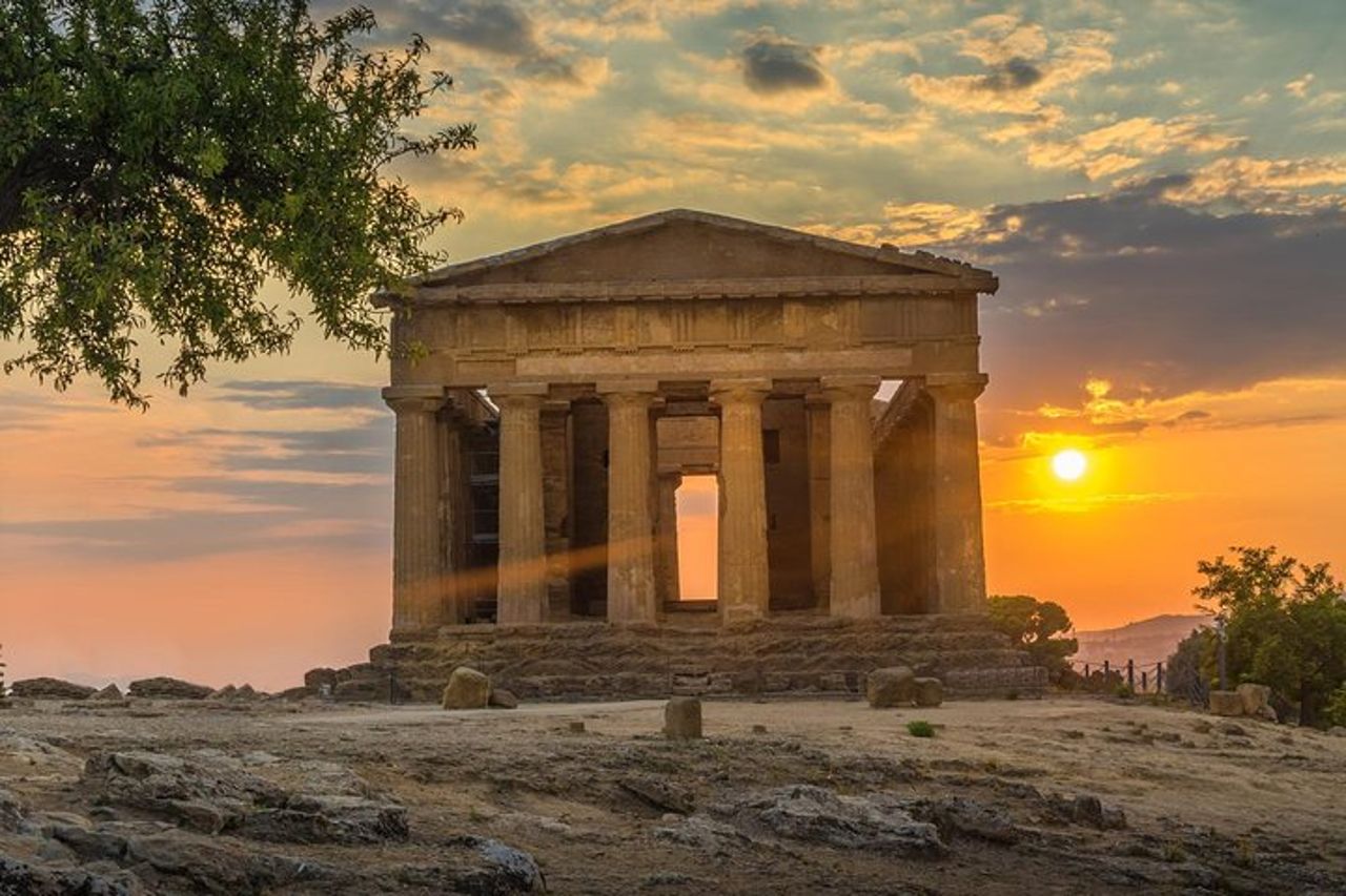 Agrigento Private DayTour da Taormina (autista parlante inglese) — 2