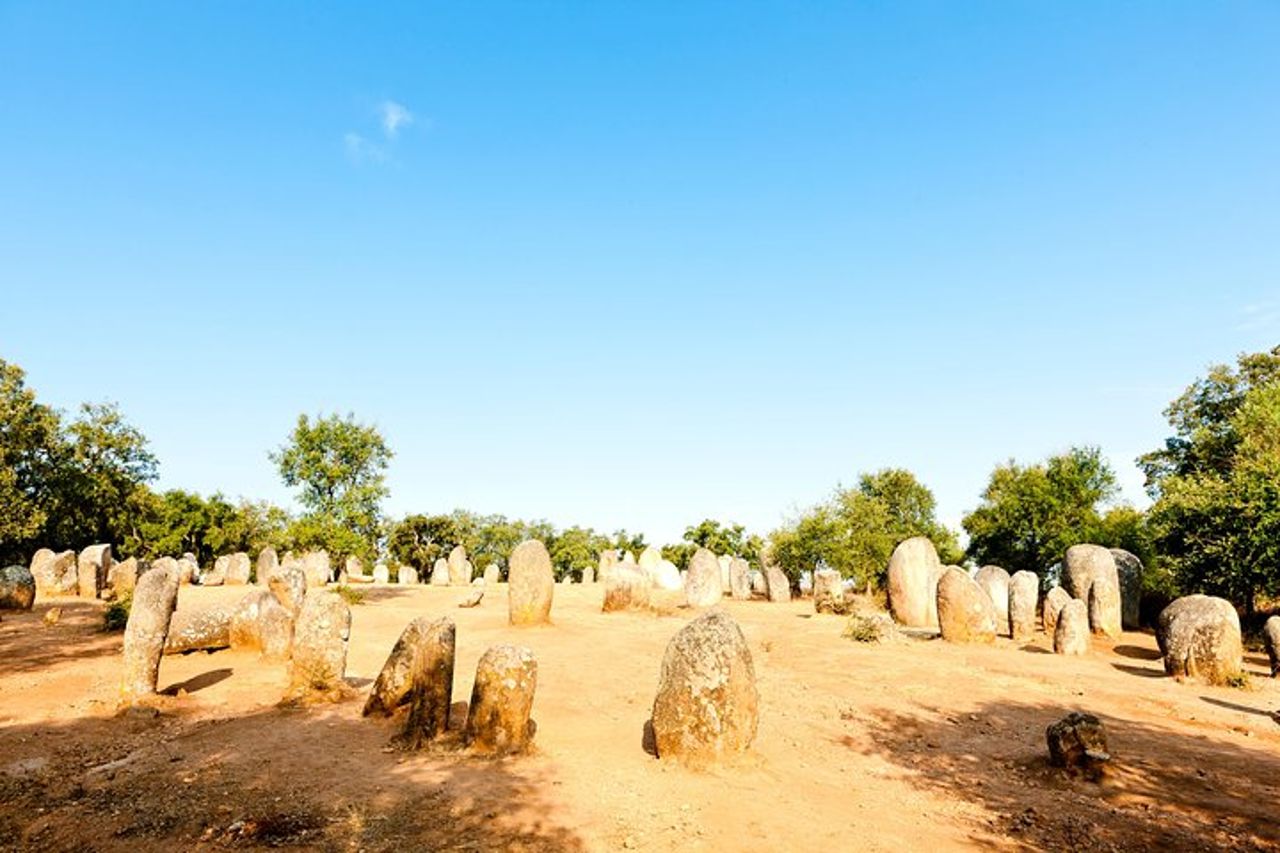 ÉVORA Almendres megalitico Cromlech — 3