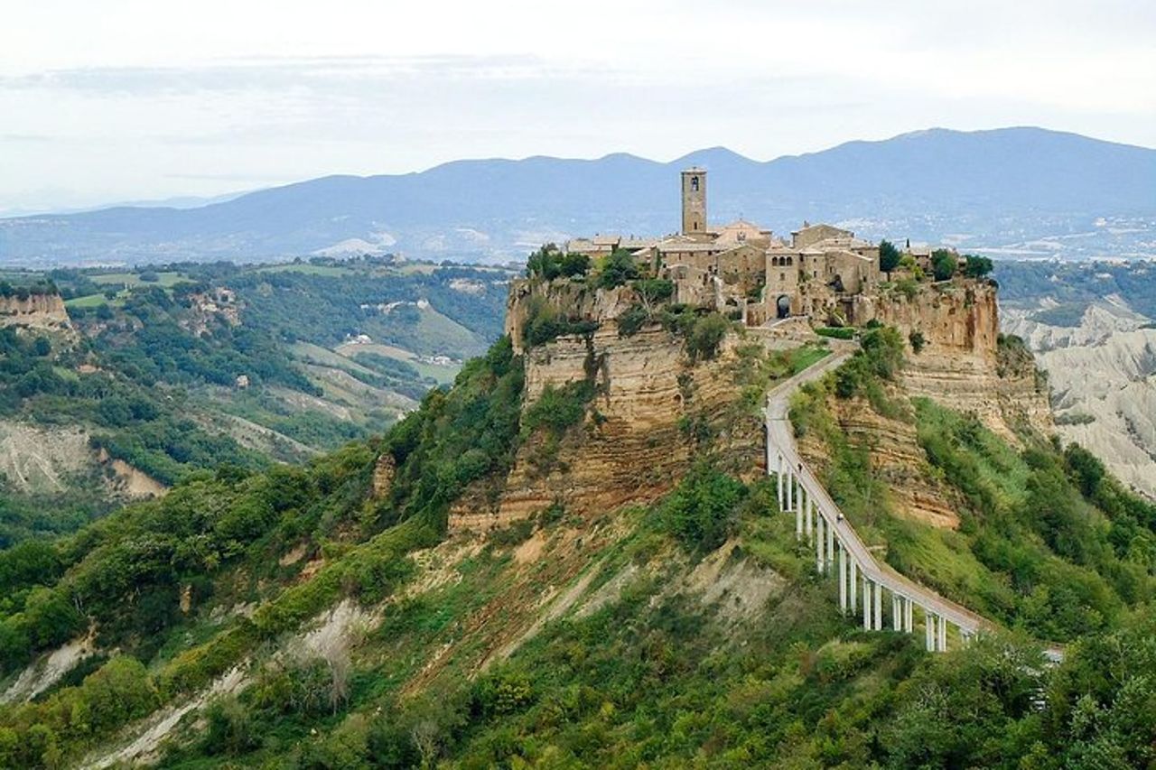 Gita di un giorno: tour privato di Orvieto e Civita Di Bagnoregio + tour del vino con pranzo — 8