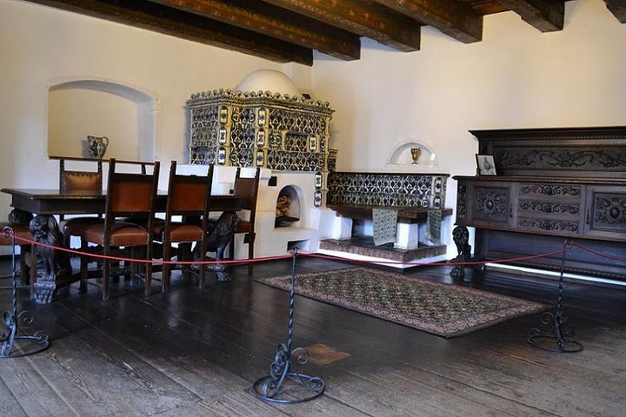 Gita di un giorno a Bear Sanctuary, Castello di Dracula, Fortezza di Rasnov da Brasov — 9