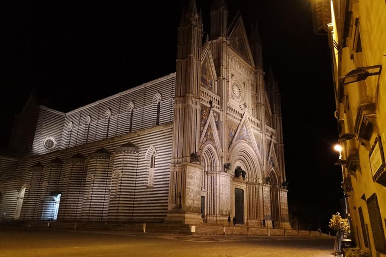 Orvieto by Evening: tour in e-bike per piccoli gruppi con cena — 3