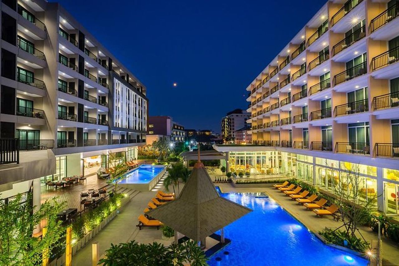 Dall'aeroporto U-Tapao privato all'hotel di Pattaya — 6