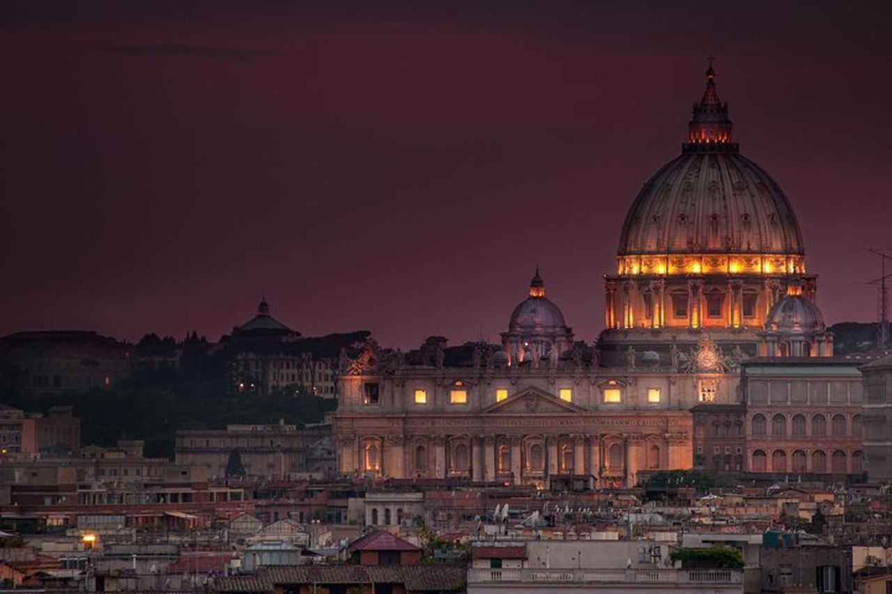 Rome: Vatican Museum &Sistine Chapel guided Tour