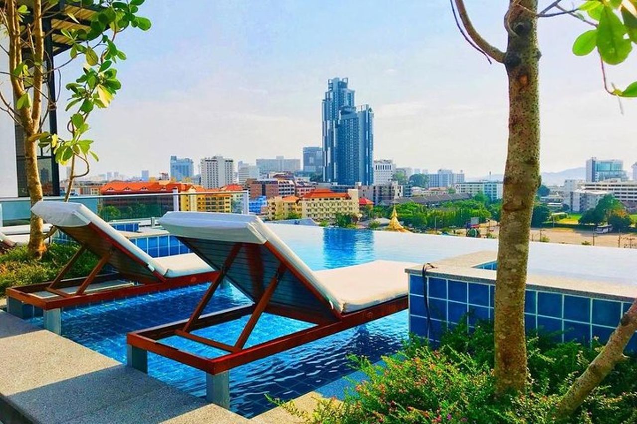 Dall'aeroporto U-Tapao privato all'hotel di Pattaya — 7