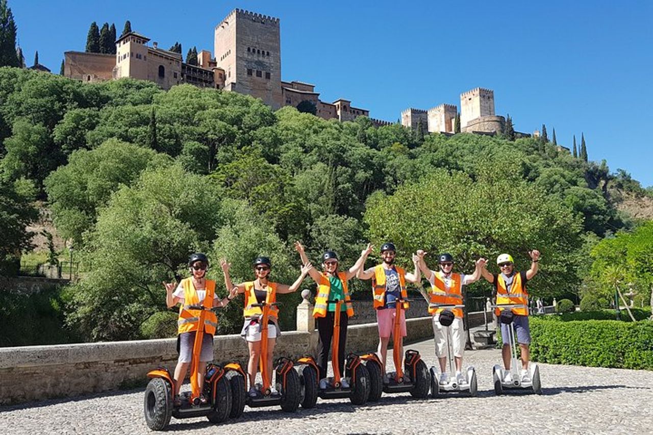 Tour in segway di Granada ad Albaicin e Sacromonte — 6