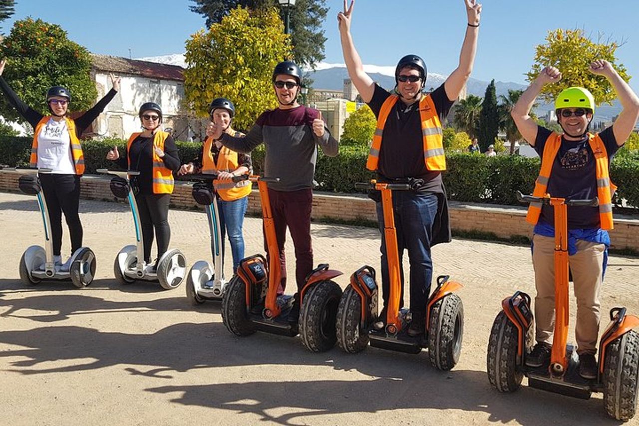 Tour in segway di Granada ad Albaicin e Sacromonte — 9