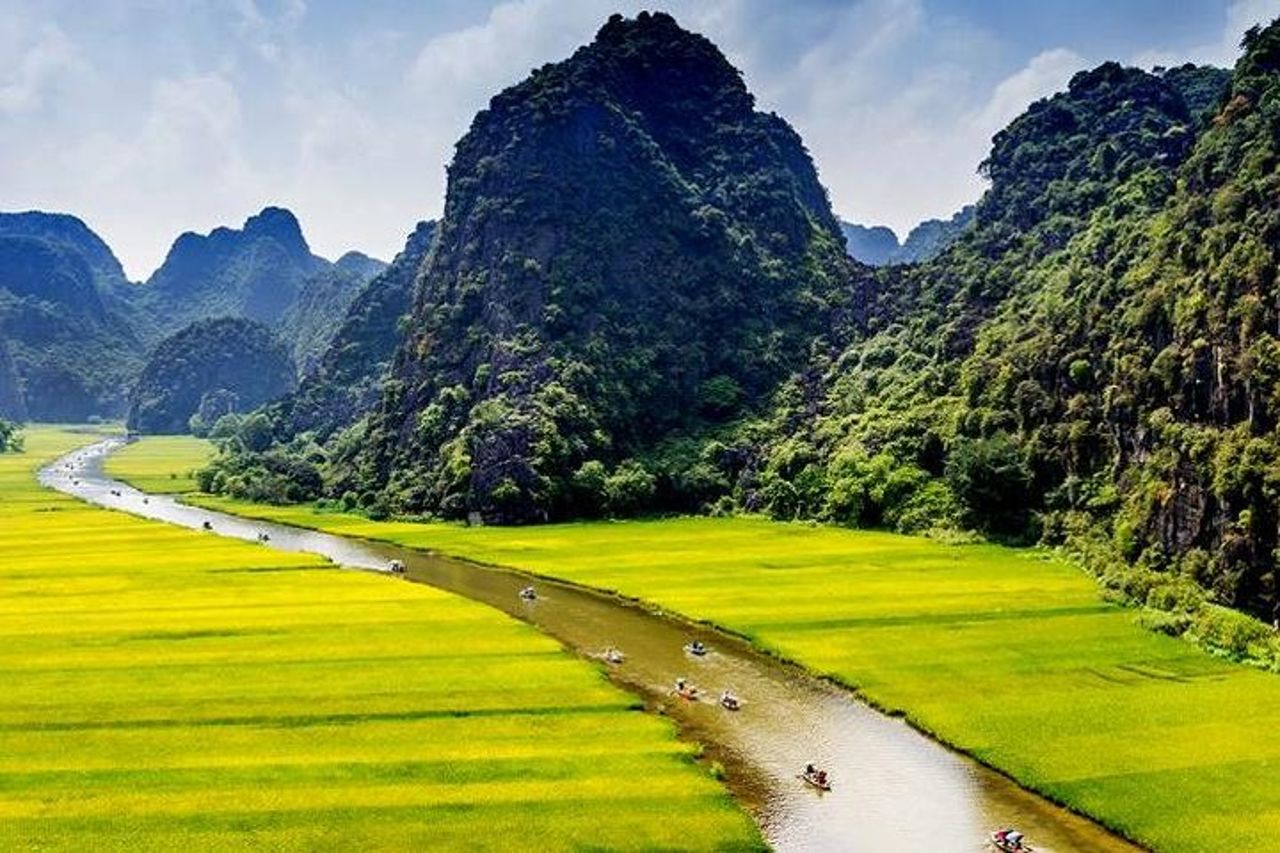 Tour di un giorno di Ninh Binh da Ha Noi: Hoa Lu - Tam Coc - Grotta di Mua — 9