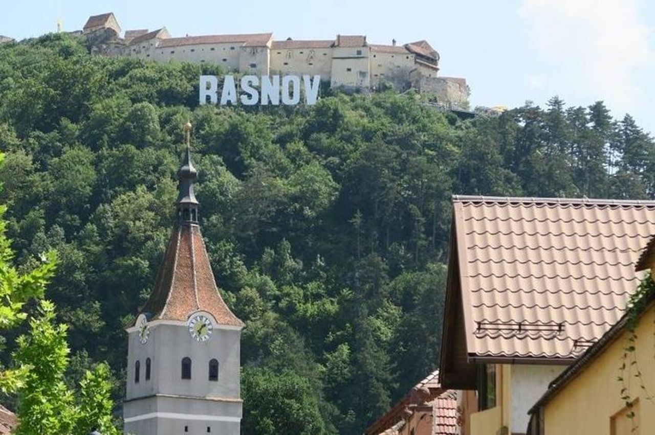 Un giorno il castello di Dracula, la fortezza di Rasnov, la chiesa fortificata di Prejmer da Brasov — 9