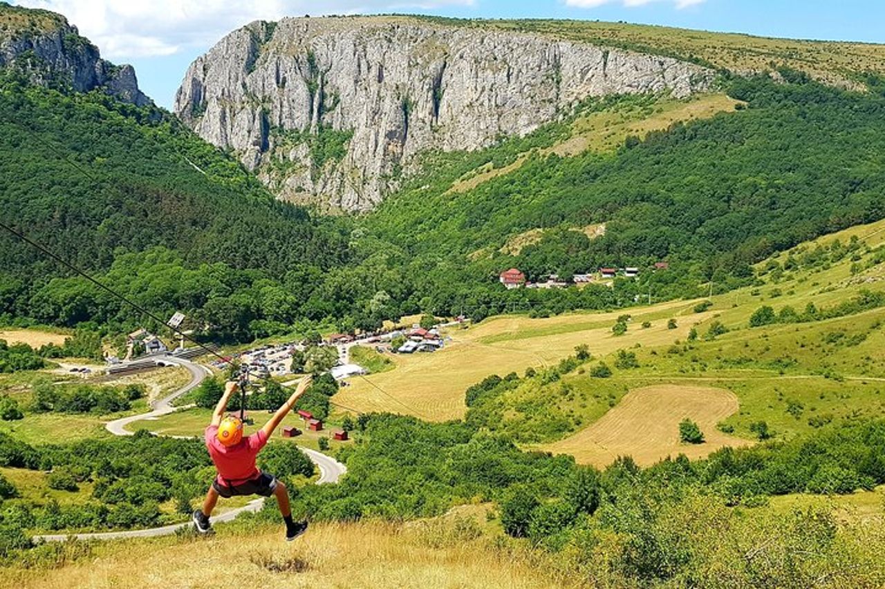 TOUR AVVENTURA DI CLUJ! ZIP LINE e HIKE — 2