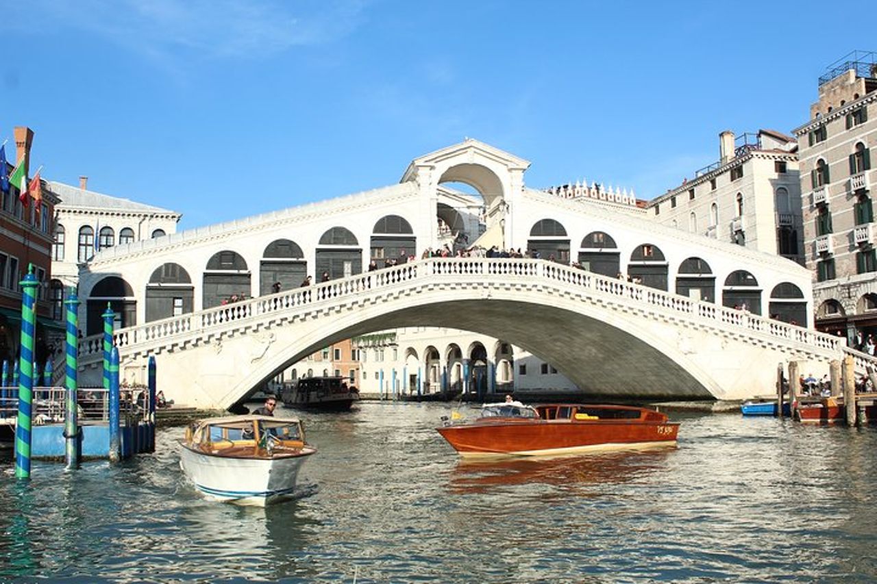 Trasferimento alla partenza con motoscafo Venice Shuttle per l'aeroporto Marco Polo di Venezia — 5