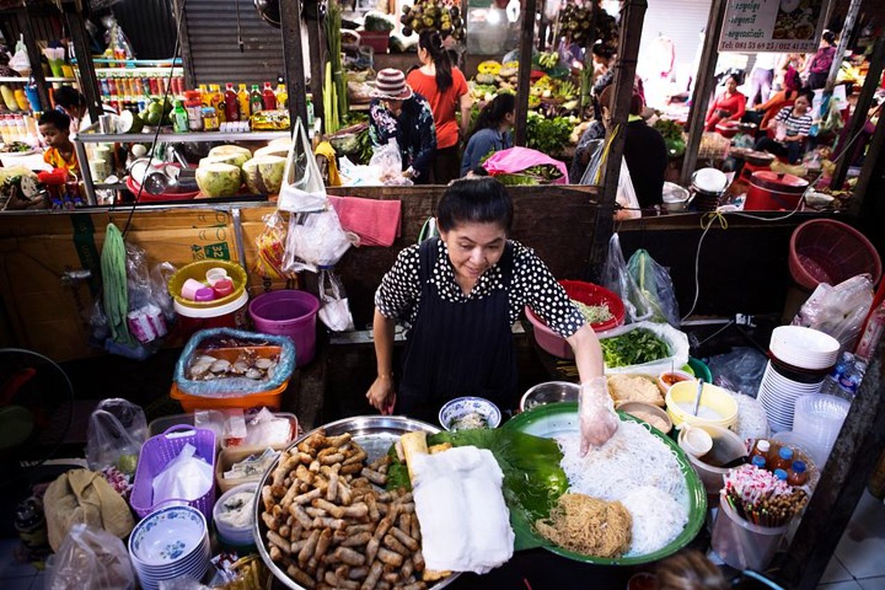 Tour del mercato mattutino e dell'arte di strada di Phnom Penh da Tuk tuk — 2